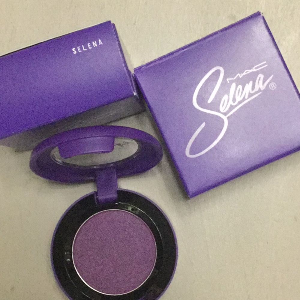 Selena shadow